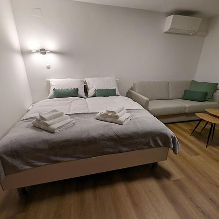Studio Apartment Velis ราโดว์ลิตซา ภายนอก รูปภาพ